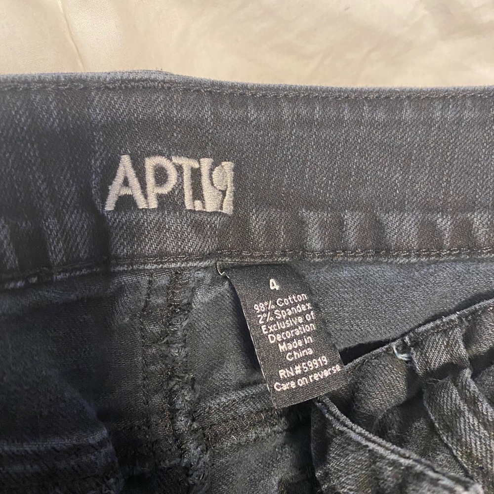 black baggy jeans
